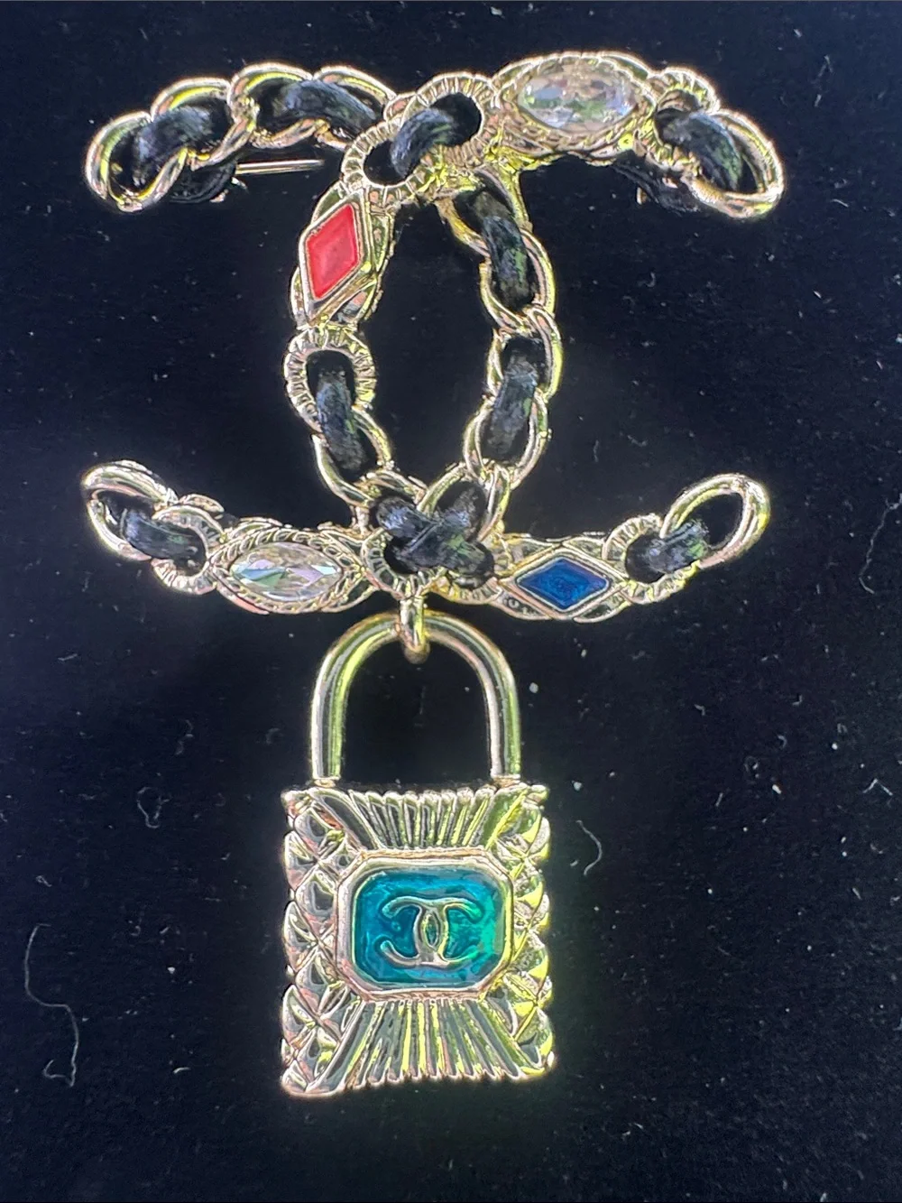 Broach interlock
